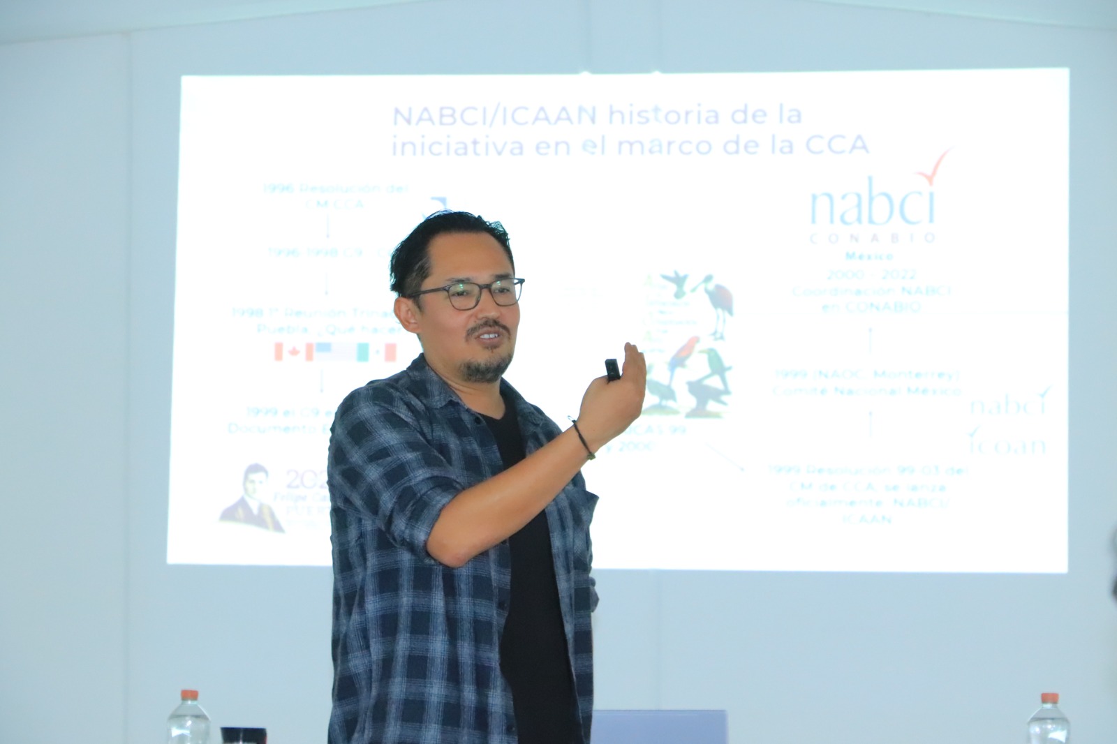 Enseñan a identificar aves y promover la ciencia ciudadana en curso del Jardín Etnobiológico Tlaxcallan